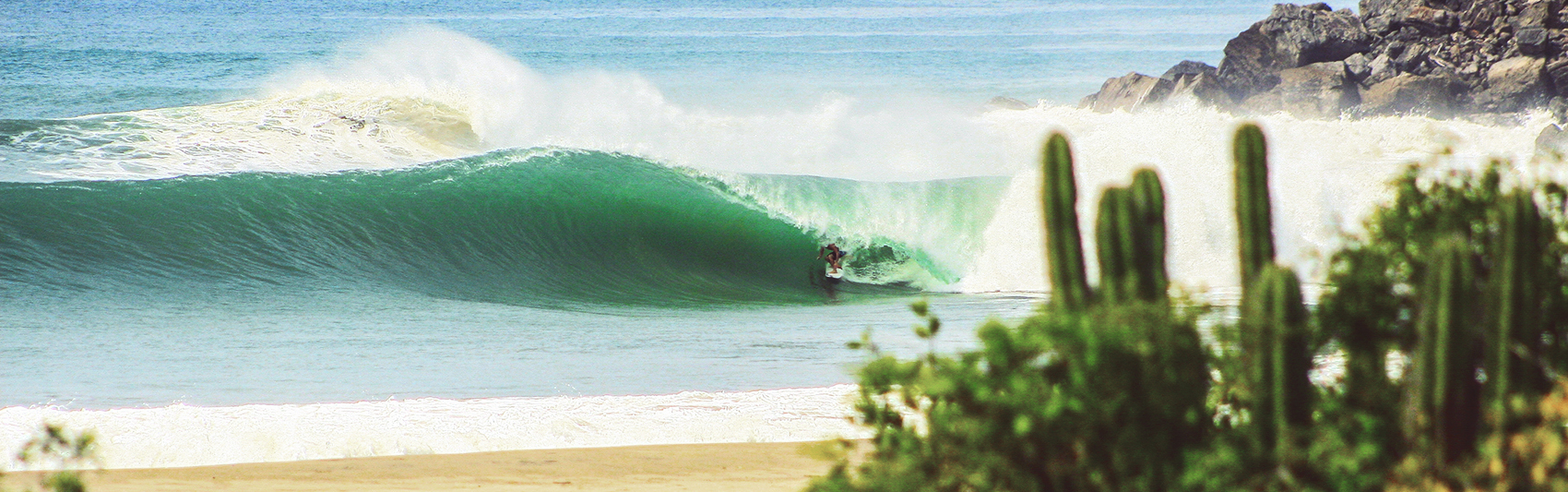 Mareño Surf Tours, Salina Cruz, Oaxaca, Mexico, surf, kitesurf, Fito surf guide, surf tours, surf camps, point breaks, beach breaks, Punta Conejo, Punta Escondida, Chipeua, Guelaguichi, Picoy, Playa abierta, Huatulco